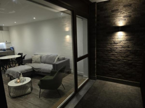 Luxurious 2-Bed Haven in the Heart of Barking